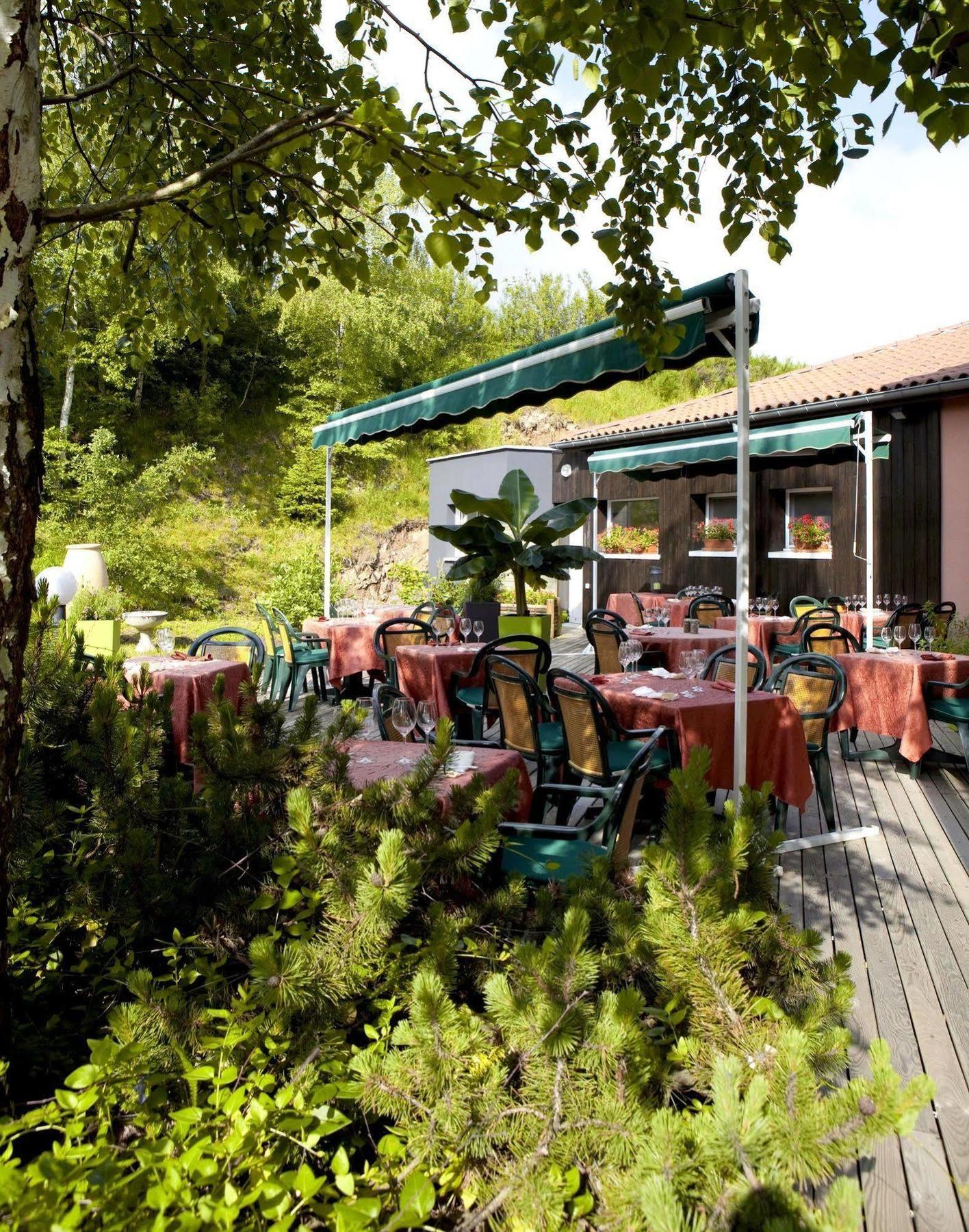 Hotel Restaurant La Tour Dunières Zewnętrze zdjęcie