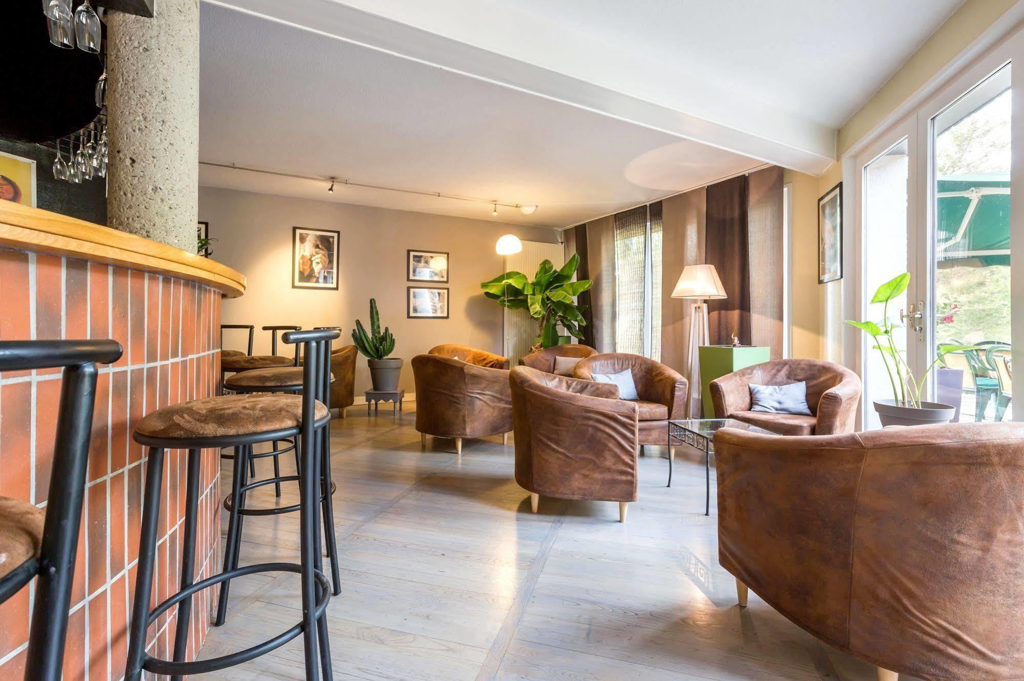 Hotel Restaurant La Tour Dunières Zewnętrze zdjęcie