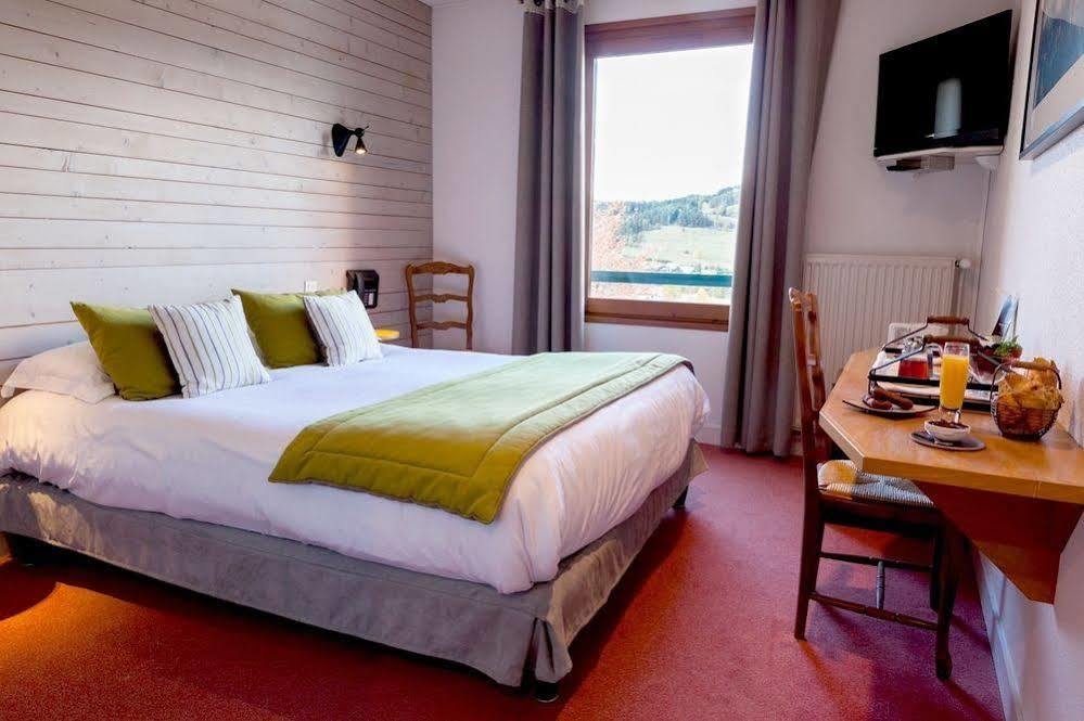 Hotel Restaurant La Tour Dunières Zewnętrze zdjęcie